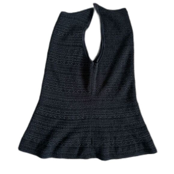 Theory Women's Cut Crew Neck Racer Back Peplum Texture Sleeveless Knit Top SZ M - Picture 5 of 10